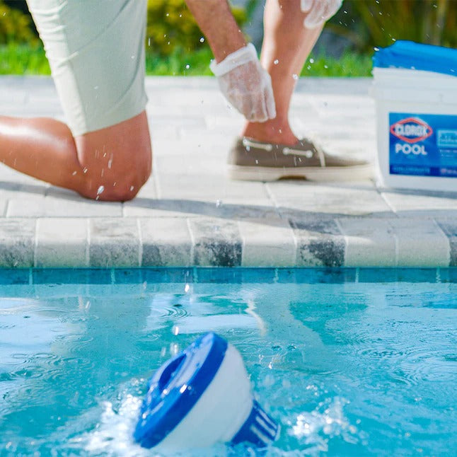 Clorox Pool&Spa XtraBlue 3 in Long Lasting Chlorinating Tablets 35-lb Bucket 3-in Pool Chlorine Tabs