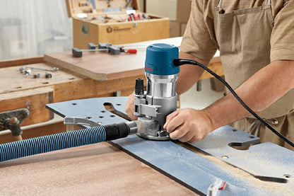 BOSCH 1617EVSPK Wood 12 Amp Router Tool Combo Kit - 2.25 Horsepower Plunge Router & Fixed Base with a Variable Speed