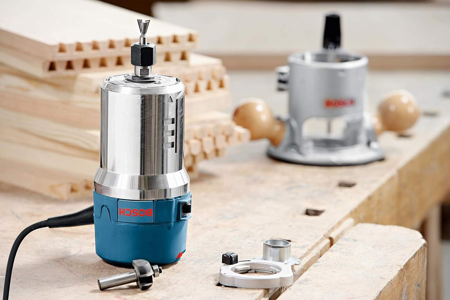BOSCH 1617EVSPK Wood 12 Amp Router Tool Combo Kit - 2.25 Horsepower Plunge Router & Fixed Base with a Variable Speed