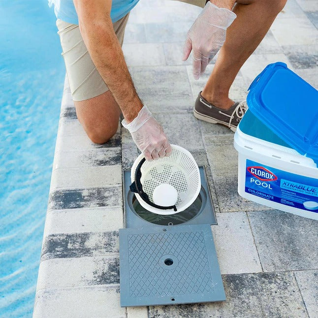 Clorox Pool&Spa XtraBlue 3 in Long Lasting Chlorinating Tablets 35-lb Bucket 3-in Pool Chlorine Tabs
